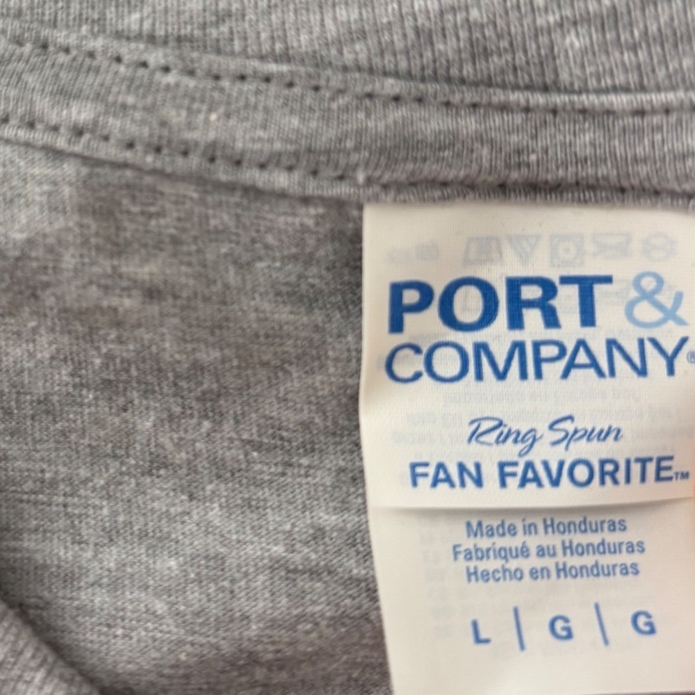 Port & Company Long Sleeve T-Shirt Women L Gray Christmas Graphic Excellent FUN! - Picture 9 of 9